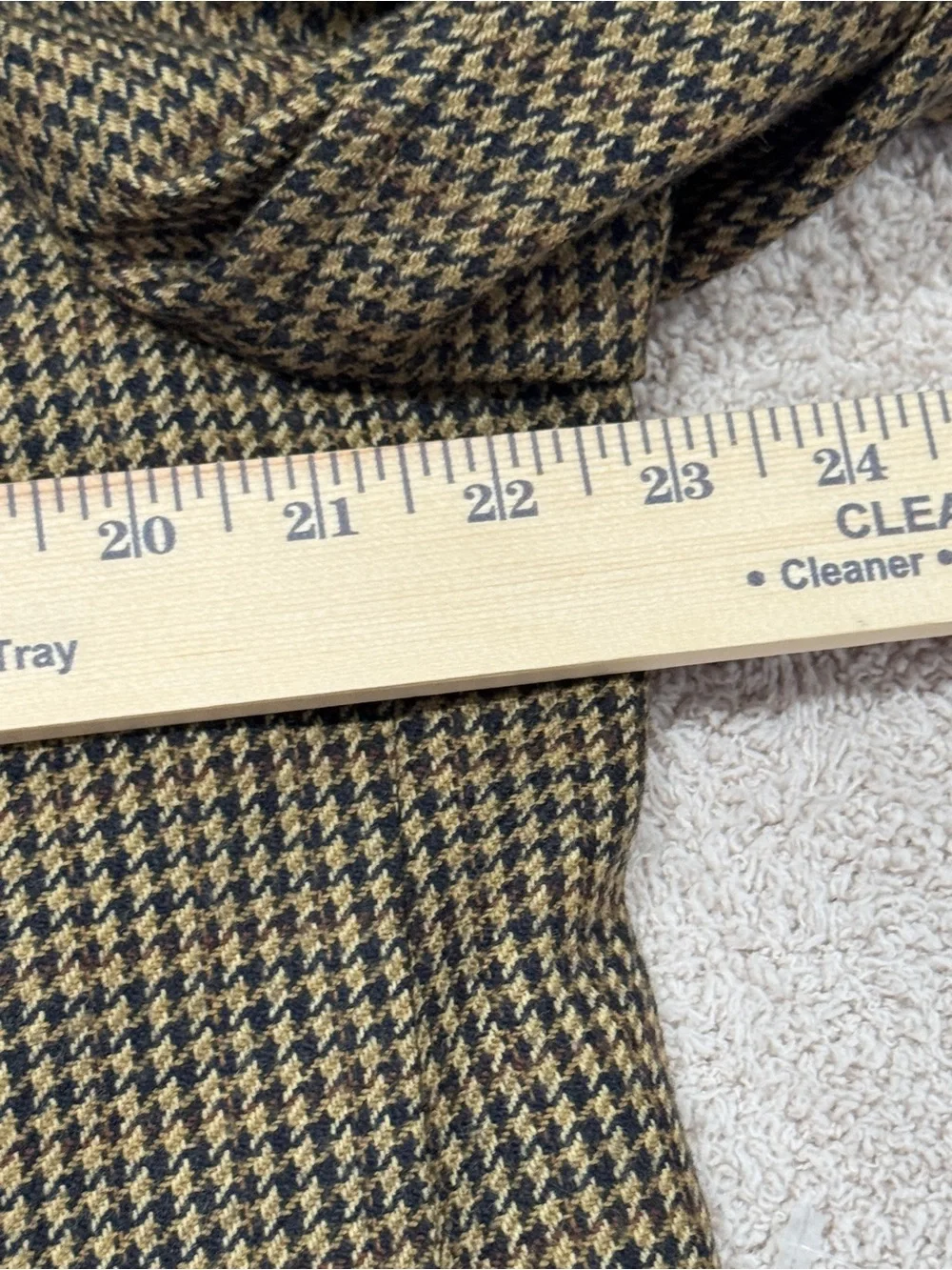 Vintage Bill Blass Pure Wool Houndstooth Overcoat  Tan Blue Classic USA